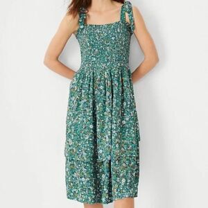 Ann Taylor Petite Floral Tie Shoulder Sleeveless Tiered Dress. Small Petite. SP.
